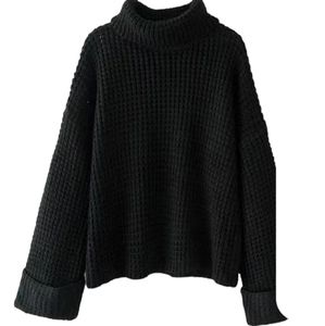 Goodnight Macaroon Retta Black Ribbed Cropped Turtleneck Sweater